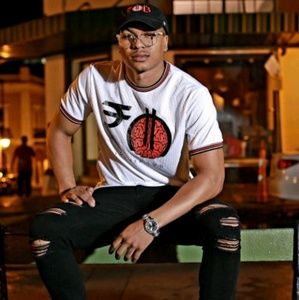 Meet your Posher, Dale